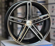 Vossen CV5. 8.0x18", 5x114.3, ET40, �� 73,1���. ��� ����� �� ������ ����
