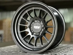 Fuel Off-Road Summit. 9.0x17", 6x139.7, ET-25, �� 110,1���. ��� ����� �� �������� ����