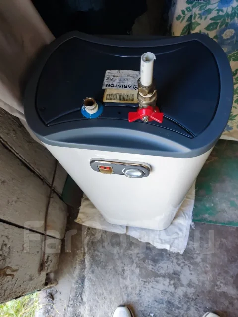 Ariston ����