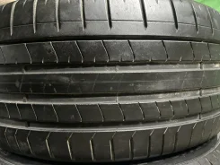 Pirelli P Zero PZ4