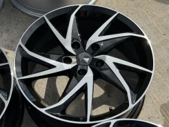 Modellista. 7.0x17", 5x114.3, ET45, �� 60,1���. ����