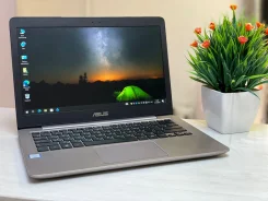 Asus. 14", 2,4����, ��� 8 ��, ���� 240���, WiFi: 1, Bluetooth: 1, ����������� �� 2��. ����