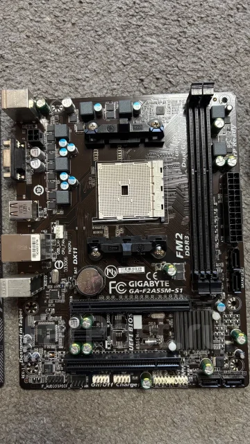 LGA1200 ����