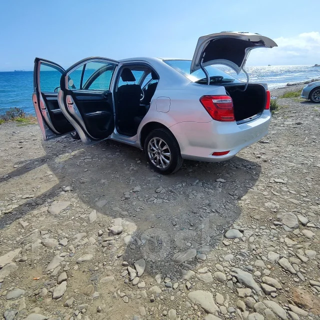 Toyota Corolla Axio. ��������, 4wd, 1.5 (103��.�.), ������, 110 000����. �� ����