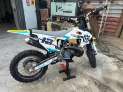 Husqvarna TE 300. 300����. ��., ��������, ������ �� �� ����