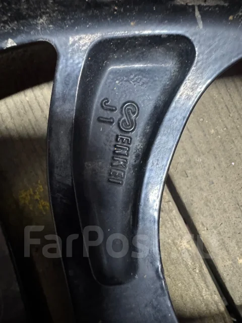 Subaru. 7.5x18", 5x114.3, ET55 ����