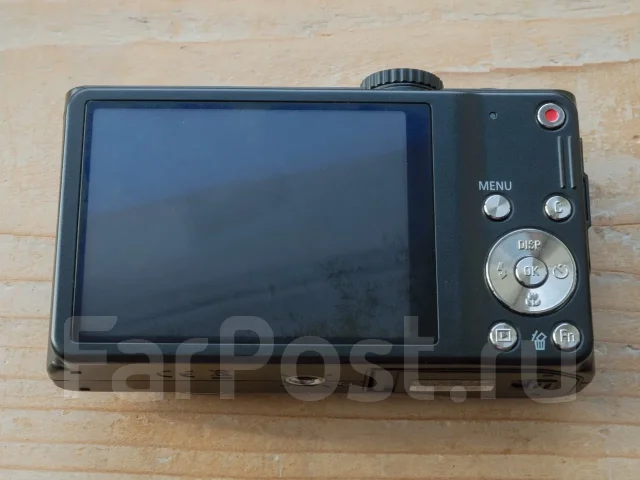 Samsung WB700. 15 - 19.9 ��, ���: 14� � ����� ����