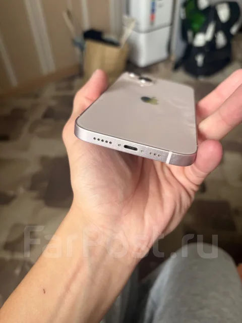 Apple iPhone 13. �/�, 128 ��, �������, 4G LTE, eSIM, ������� �������, ������������ ������� ����