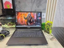 Hasee. 15.6", ��� 16 ��, ���� 628���, WiFi: 1, Bluetooth: 1, ����������� �� 2��. ����