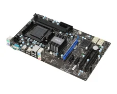 Socket AM3+ ����