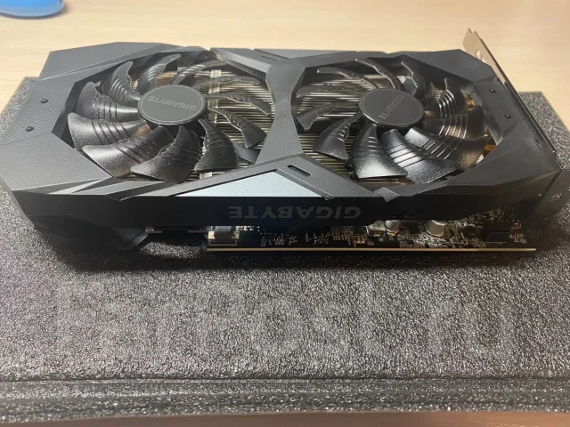 GeForce GTX 1660 SUPER ����