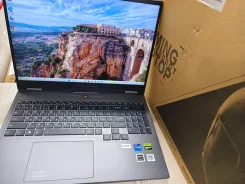 Thunderobot. 16", 5,4����, ��� 16 ��, ���� 1 000���, WiFi: 1, Bluetooth: 1, ����������� �� 4��. ����