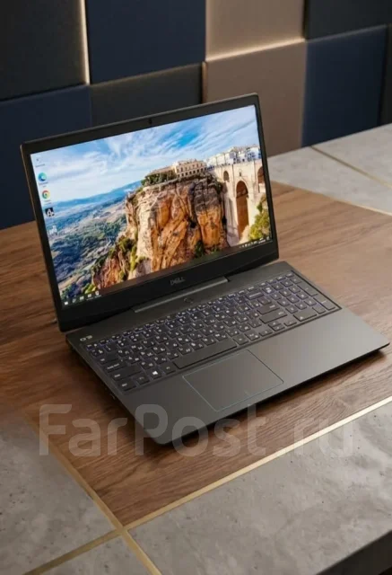 Dell. 15.6", 4,5����, ��� 8 ��, ���� 512���, WiFi: 1, Bluetooth: 1, ����������� �� 6��. ����