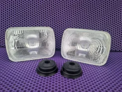 ���� Toyota Hiace LH80 ��� �������� H4 (���� �� ����) 90981-04038 ����