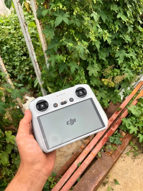 DJI Mavic 3 Pro. � ������� ����