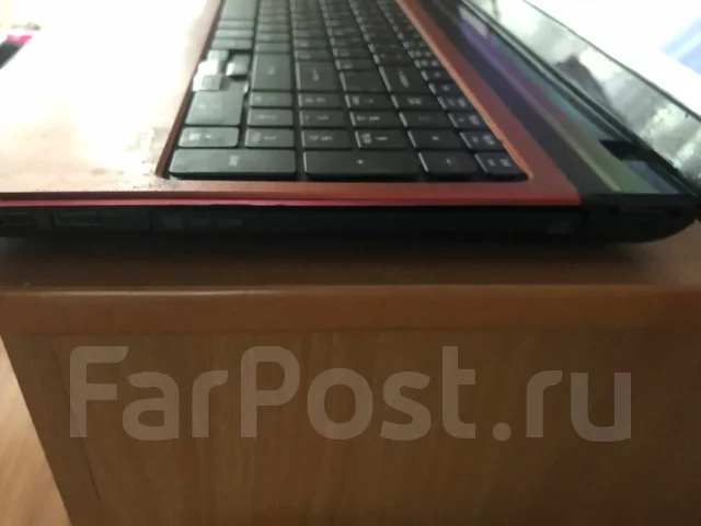 Acer Aspire 5750G. 15.6", 2,4����, ��� 8 ��, ���� 750���, WiFi: 1, Bluetooth: 1, ����������� �� 4��. ����