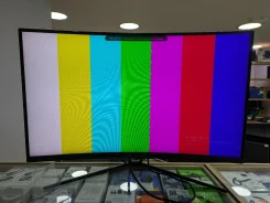 Titan Army. 32", ���������� �� (LCD, LED, QLED) ����