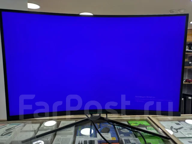 Titan Army. 32", ���������� �� (LCD, LED, QLED) ����