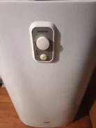 Zanussi. 1 300����. ����