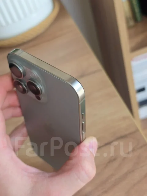 Apple iPhone 16 Pro Max. �/�, 512 ��, �����, eSIM ����
