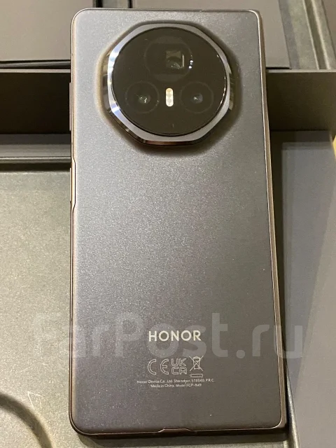 Honor Magic V3. �����, 512 ��, ������, 4G LTE, eSIM ����