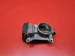 ����������� �������� Renault Duster 2012 8200123061 HSM F4R 8200123061 ����