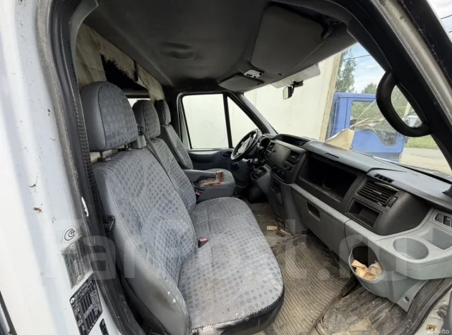 Ford Transit Connect. CVRC ����