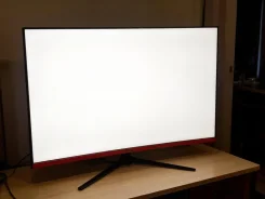 ������� ��������. 28.5", ���������� �� (LCD, LED, QLED) ����
