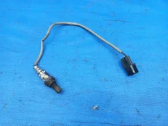 ������ ����������� ����� ���� Mitsubishi Outlander CW6W ������ 120 ��� 1588A081 ����