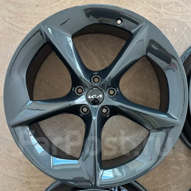Fabulous Genesis. 9.0x21", 5x114.3, ET43, �� 67,1���. ����