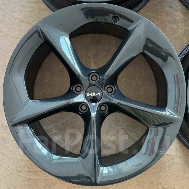 Fabulous Genesis. 9.0x21", 5x114.3, ET43, �� 67,1���. ����