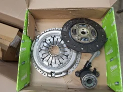 �������� ��������� Nissan Renault HR16DE Valeo 834104 ����