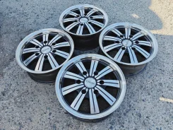 Beneventi Spider. 6.0x15", 6x139.7, ET33, �� 110,2���. ����