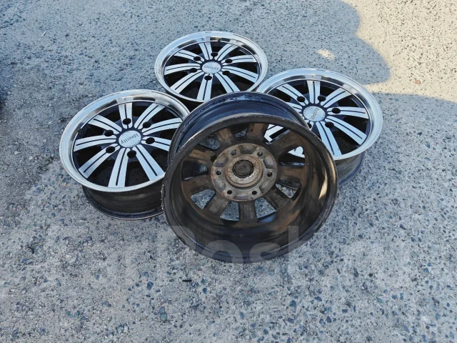 Beneventi Spider. 6.0x15", 6x139.7, ET33, �� 110,2���. ����