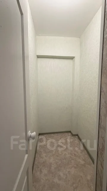 ������������� ��������. �� 100 ��. �., 3 �����, 1 �������, ������ ����