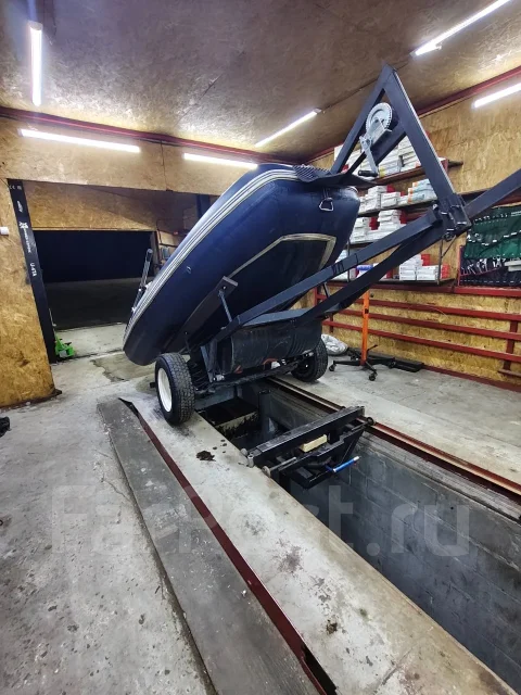 Solar 330. 2020 ���, ����� 3,3��., ��������� ���������, 9,9��.�., ������ ����