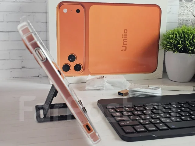 ���������� ��������� umiio i18 Pro Max. 10.1 ������, ������ 128 �� ����
