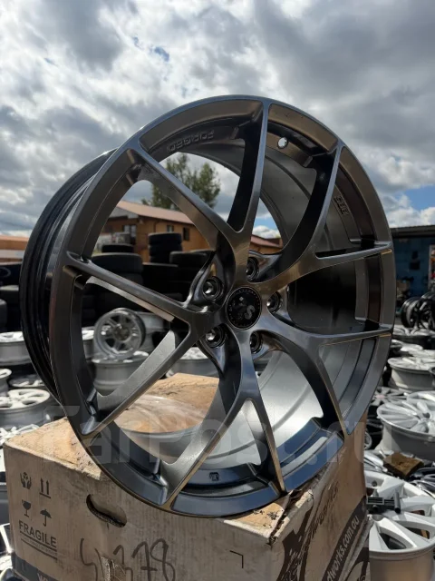 SNP Wheels. 8.0x19", ET35 ����