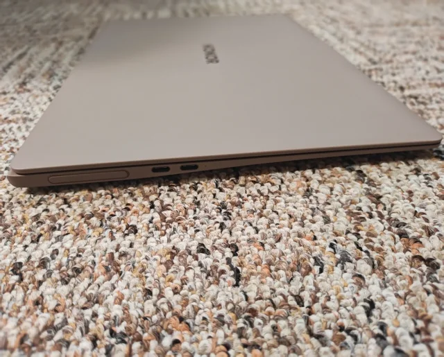Honor MagicBook Art 14. 14.6", ��� 32 ��, ���� 1 024���, WiFi: 1, Bluetooth: 1 ����