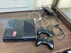 Microsoft Xbox 360 E ����