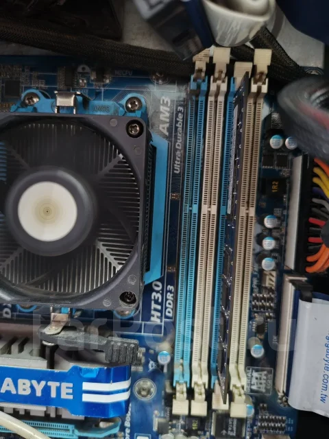 Socket AM3 ����
