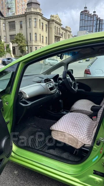 Honda Fit. ��������, ��������, 1.0 (88��.�.), ������, 179 000����. �� ����