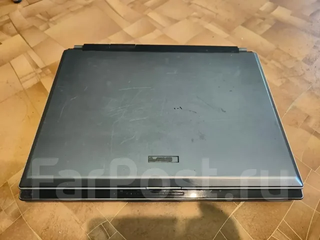 Asus. WiFi: 1, Bluetooth: 1 ����