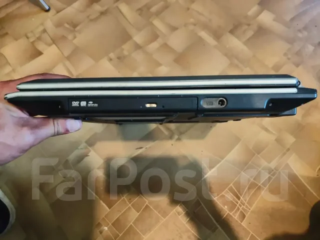 Asus. WiFi: 1, Bluetooth: 1 ����