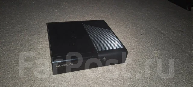 Microsoft Xbox 360 E ����