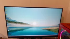LG. 31.5", ���������� �� (LCD, LED, QLED) ����