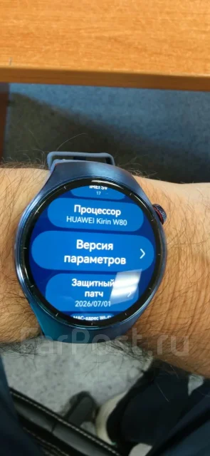Huawei Watch 5. GPS, NFC, SIM-�����, IP67, IP68 ����