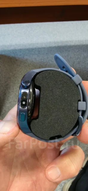 Huawei Watch 5. GPS, NFC, SIM-�����, IP67, IP68 ����
