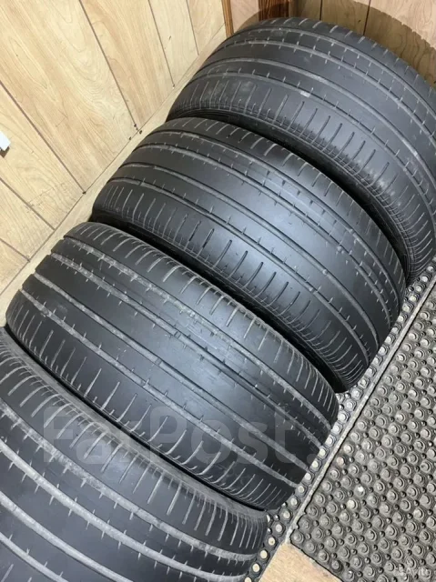 Pirelli P Zero Rosso