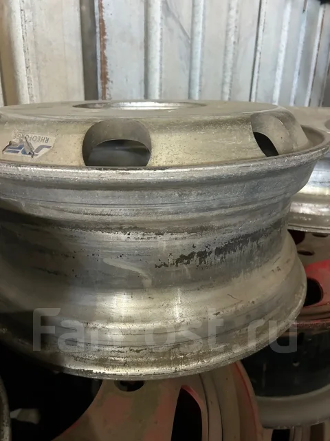 Alcoa. 7.5x22.5", 8x285. ��� ����� �� ������������ ����
